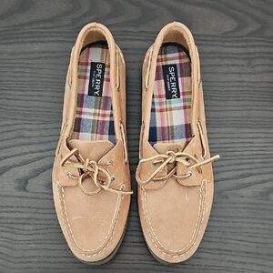 NWT Sperrys